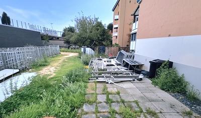 Foto - BAUPLATZ FÜR 3 REIHENHÄUSER IN TOPLAGE