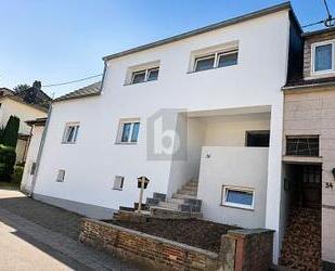 KERNSANIERT IN RUHIGER GEGEND - 487.000,00&nbsp;EUR Kaufpreis, ca.&nbsp; 190,00&nbsp;m&sup2;&nbsp;Wohnfl&auml;che in Mettlach (PLZ: 66693)