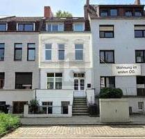 SONNIGE AUSSICHTEN MIT HISTORISCHEM RAUMFLAIR - Bremen