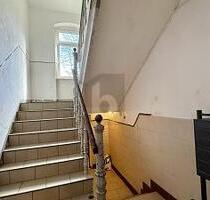 LUKRATIV IN BESTLAGE MIT VIEL ENTWICKLUNGSPOTENZIAL - Erfurt