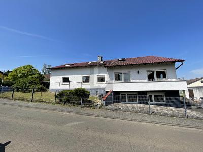 Foto - 18 Zimmer Mehrfamilienhaus, Wohnhaus zum Kaufen in Reiskirchen