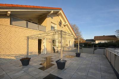 Foto - Mehrfamilienhaus, Wohnhaus mit 298,00 m&sup2; in Bad Emstal zum Kaufen