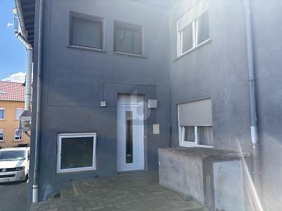 Foto - 10 Zimmer Zweifamilienhaus zum Kaufen in Mettlach