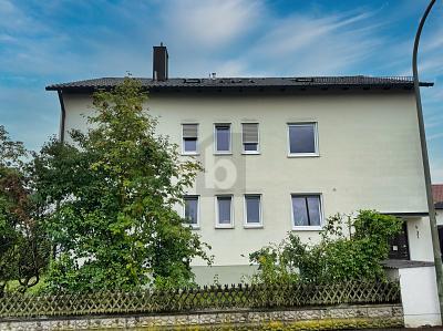 Foto - 10 Zimmer Mehrfamilienhaus, Wohnhaus zum Kaufen in Alteglofsheim