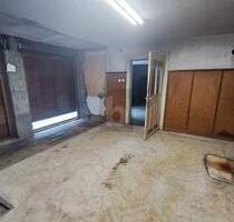 DENKMALGESCHÜTZES HISTORISCHES GESCHÄFTSHAUS - Weißenhorn