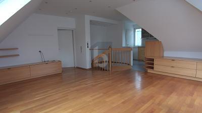 Foto - 5 Zimmer Maisonettenwohnung zur Miete in Stuttgart Wangen