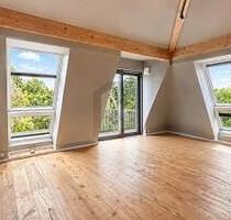 MODERNE ELEGANZ AUF RUHE TRIFFT - Hamburg Bramfeld