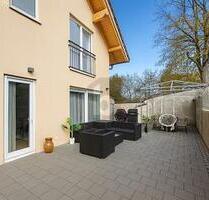 SCHÖNE DOPPELHAUSHÄLFTE MIT VIEL PLATZ - Scheuring