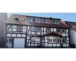 FACHWERK - IDYLLE MIT ZUKUNFT - 279.000,00&nbsp;EUR Kaufpreis, ca.&nbsp; 328,00&nbsp;m&sup2;&nbsp;Wohnfl&auml;che in Dassel (PLZ: 37586)