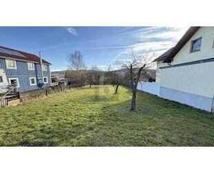 RUHIGE LAGE UND VIEL PLATZ FÜR IHRE IDEEN - Helsa