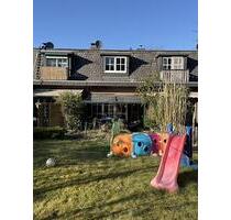 WUNDERSCHÖNES REIHENHAUS IN RUHIGER LAGE - Hanstedt