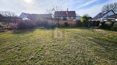 Foto - TRAUMHAFT MIT SÜDAUSRICHTUNG - 129.000,00&nbsp;EUR Kaufpreis, ca.&nbsp; 682,00&nbsp;m&sup2;