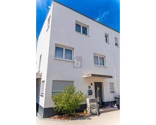 SMART HOME MIT KAMIN & DACHTERRASSE - Steinen