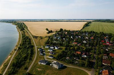 Foto - ERSCHLOSSENES GRUNDSTÜCK IN IDYLLISCHER SEENÄHE