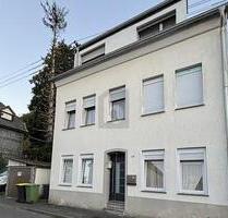 EIN ZUHAUSE MIT ERWEITERUNGSPOTENZIAL - Eitorf