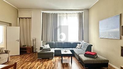 Foto - 7 Zimmer Etagenwohnung zum Kaufen in Berlin-Lichtenberg