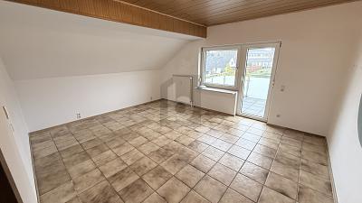 Foto - 8 Zimmer Mehrfamilienhaus, Wohnhaus in Gudensberg