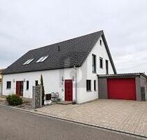 PLATZ FÜR DIE GANZE FAMILIE - 675.000,00&nbsp;EUR Kaufpreis, ca.&nbsp; 211,00&nbsp;m&sup2;&nbsp;Wohnfl&auml;che in Burgheim (PLZ: 86666)