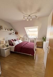 Foto - 3 Zimmer Dachgeschoßwohnung zur Miete in Leonberg