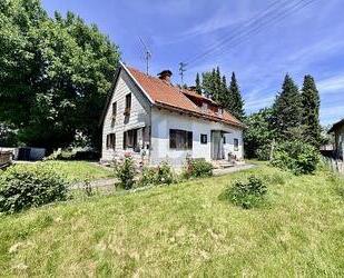 ATTRAKTIVE LAGE MIT ALTBESTAND - 1.000.000,00&nbsp;EUR Kaufpreis, ca.&nbsp; 992,00&nbsp;m&sup2; in Penzberg (PLZ: 82377)