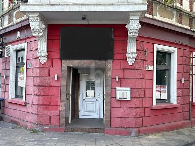 Foto - ATTRAKTIVES LOKAL MIT ALTBAUCHARME