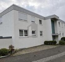 GEPFLEGT, HELL UND GUT GESCHNITTEN IN RUHIGER LAGE - Ditzingen