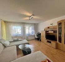 NEUE FENSTER, NEUE HEIZUNG, BALKON UND GARAGE - Salem