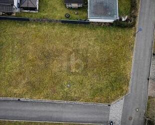 RUHIG LEBEN, STADTNAH BLEIBEN, IHR PLATZ IM GRÜNEN - Starzach