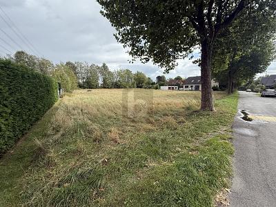 Foto - VIEL PLATZ FÜR IHRE IMMOBILIENPROJEKTE