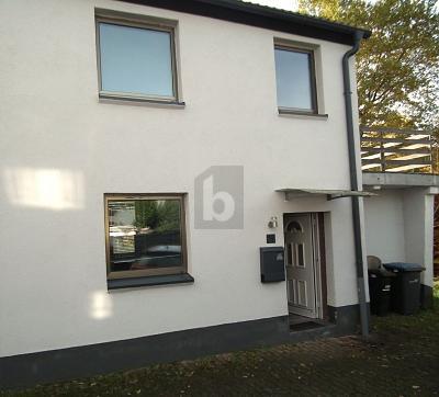 Foto - KLEINES HAUS 80 M² *** LIEBEVOLL RENOVIERT