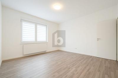 Foto - SCHÖNES WG-ZIMMER IN ZENTRALER LAGE (1)