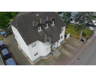 3ZKB, EINZUGSBEREIT, SUPER LAGE, KÜCHE - Longuich