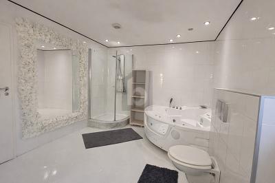 Foto - 8 Zimmer Zweifamilienhaus zum Kaufen in Achim