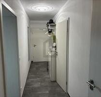 MODERN, ZENTRAL, NEUWERTIG, KÜCHE UND PARKPLATZ - Merzig