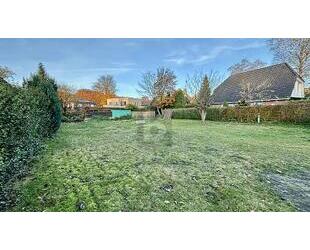 WOHNEN IM GRÜNEN - BAUEN IN ZWEITER REIHE - Hamburg Bergstedt