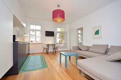 Foto - MÖBLIERT IN TOP LAGE - 950,00 EUR  pro  Monat Kaltmiete, ca.  42,00 m² Wohnfläche