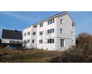 TOP-RENDITE: MFH-AUSBAUPROJEKT - 525.000,00 EUR Kaufpreis, ca.  386,00 m² Wohnfläche in Lehrte (PLZ: 31275)