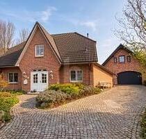 NORDISCHER LANDHAUS-CHARME MIT SEPARATEM BÜRO - Bevern