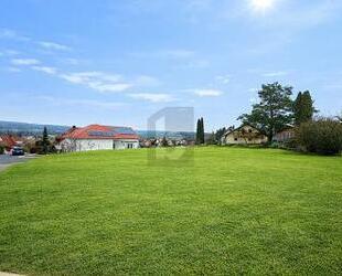 IDYLLISCHES BAUAREAL - 163.530,00&nbsp;EUR Kaufpreis, ca.&nbsp; 711,00&nbsp;m&sup2; in Seybothenreuth (PLZ: 95517)