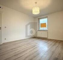 ZUHAUSE FÜR ZWEI  WOHNEN MIT GARTENANTEIL - Peine