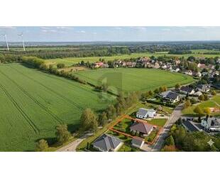 MODERNER BUNGALOW MIT WÄRMEPUMPE & EBK - Regis-Breitingen