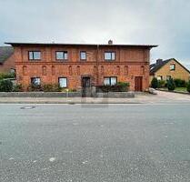 5 WOHNEINHEITEN + GENEHMIGTER EFH-NEUBAU - Sandesneben