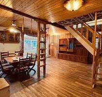 EINFAMILIENHAUS MIT MODERNISIERUNGSBEDARF - Wippingen