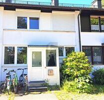 FAMILIENTRAUM IN RUHIGER LAGE + GARAGE - Ottobrunn