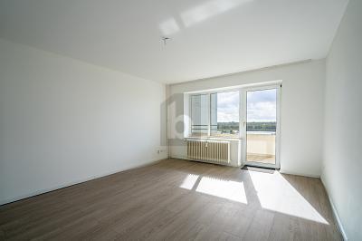 Foto - WOHNEN ÜBER DEN DÄCHERN - 30.000,00&nbsp;EUR Kaufpreis, ca.&nbsp; 65,00&nbsp;m&sup2;&nbsp;Wohnfl&auml;che
