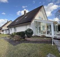 VIEL PLATZ FÜR DIE FAMILIE MIT SCHÖNEM GARTEN - Bielefeld