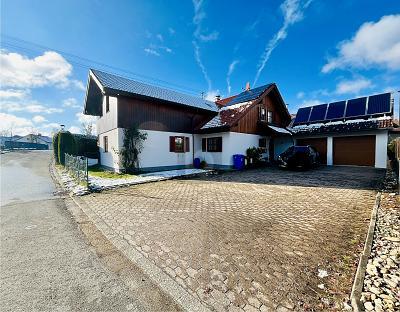 Foto - RUHIG, TOP ZUSTAND UND VIEL PLATZ