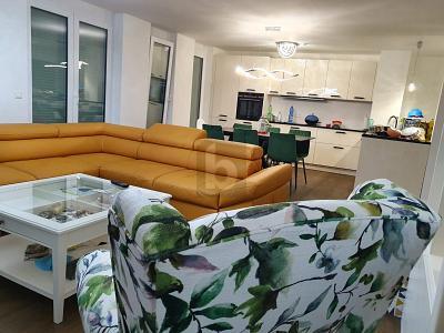 Foto - GERÄUMIGES UND HELLES WOHNKONZEPT