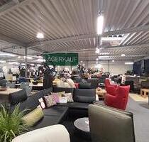 AUSSTELLUNGS- UND VERKAUFSRAUM - ca.  2.100,00 m² Wohnfläche in Wallenhorst (PLZ: 49134)