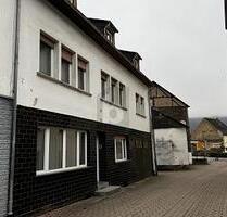 WOHNEN DIREKT AN DER MOSEL  DOPPELHAUSHÄLFTE MIT POTENZIAL - Neumagen-Dhron